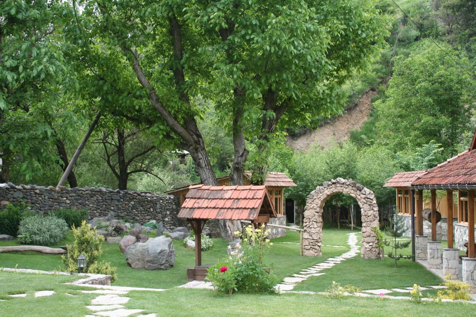 Bed and Breakfast Eco Garden Dilijan Exterior foto